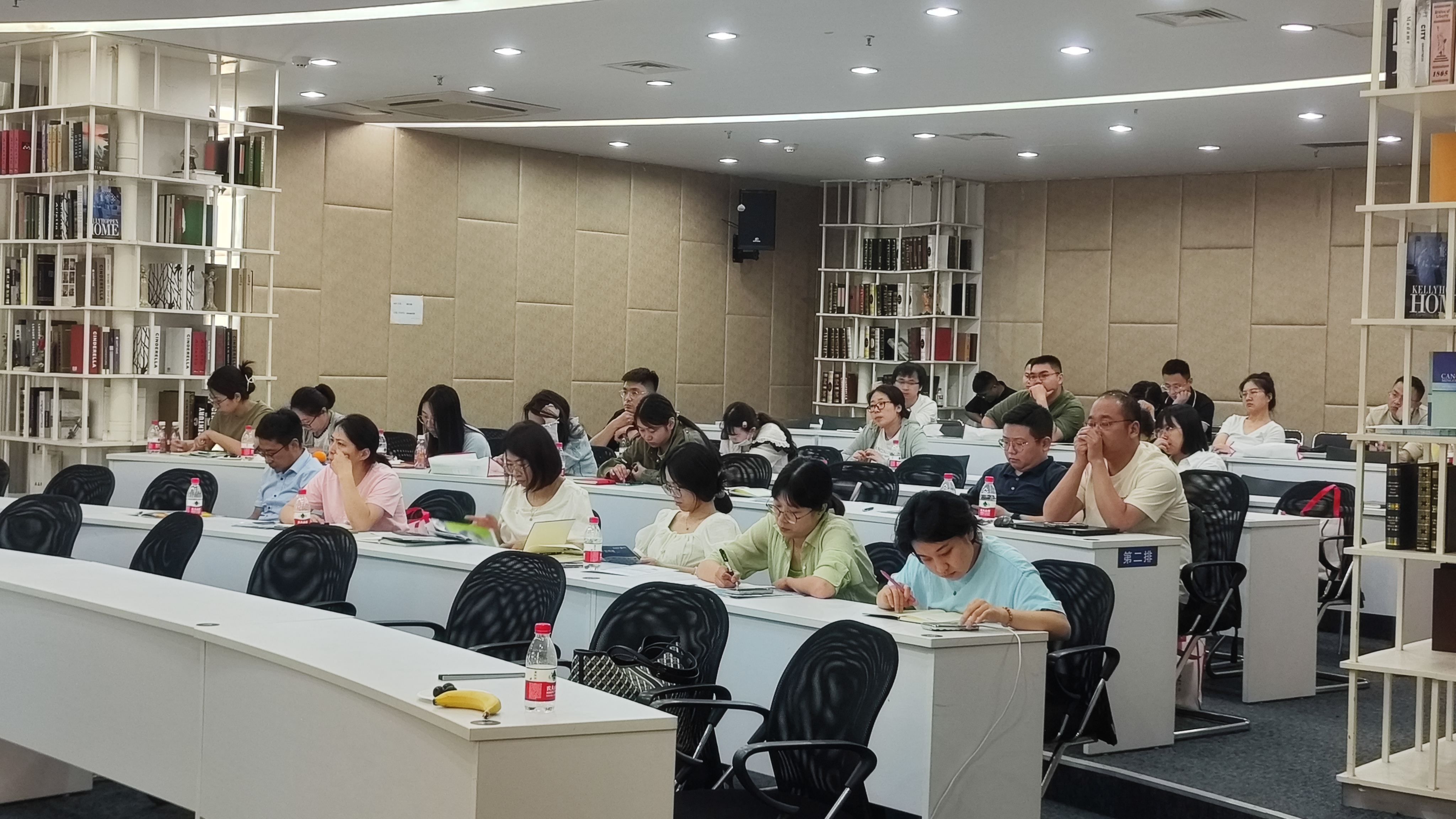 【活動回顧】與“埃”同行,鑒微知株，制藥質量控制技術交流會回顧